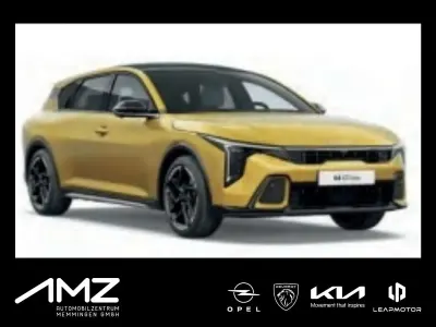 Nouă Kia K4 GT-Line 179 CP (131 kW) 2026 Galben Break