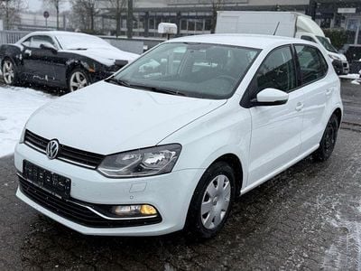 Weiß Gebraucht 2016 VW Polo Comfortline Limousine | 4.799 € (Fairer Preis)