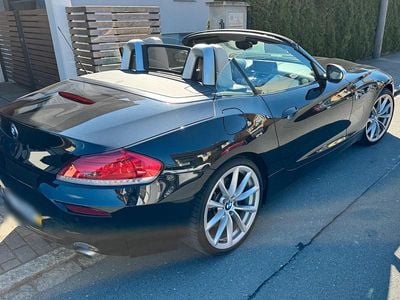 Second-hand BMW Z4 M Sport 340 CP (250 kW) 2011 Negru Cabrio