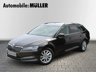 Gebraucht Skoda Superb Style 150 PS (110 kW) 2019 Magneticbraun metallic Kombi