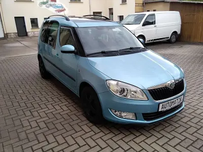 Gebraucht Skoda Roomster Plus Edition 105 PS (77 kW) 2012 Miami blau metallic Van / Kleinbus