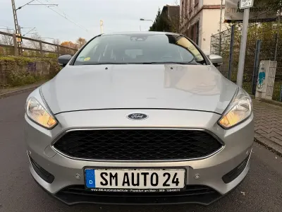 Gebraucht Ford Focus 105 PS (77 kW) 2016 Silber Kombi