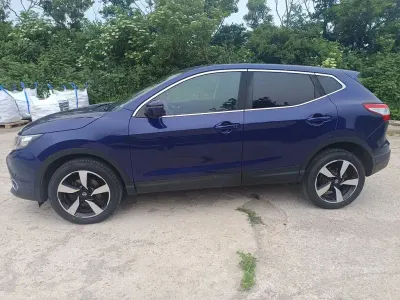 Gebraucht Nissan Qashqai N-Connecta 116 PS (85 kW) 2016 Blau SUV