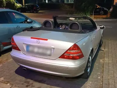 Gebraucht Mercedes SLK200 163 PS (119 kW) 2000 Silber Cabrio