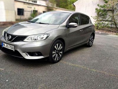 Gebraucht Nissan Pulsar Tekna 116 PS (85 kW) 2016 Grau Kleinwagen