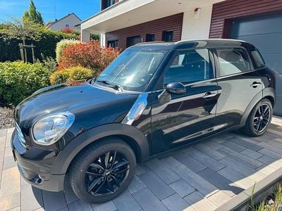 Second-hand Mini Cooper D Countryman 112 CP (82 kW) 2012 Negru SUV