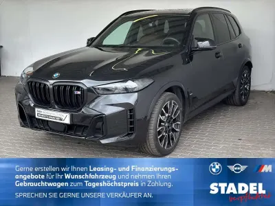 Gebraucht BMW X5 M M Sport 530 PS (389 kW) 2025 Black sapphire metallic SUV