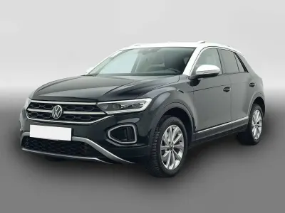 Usata VW T-Roc Style 150 CV (110 kW) 2023 Nero SUV