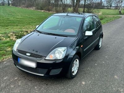 gebraucht Ford Fiesta 1.4