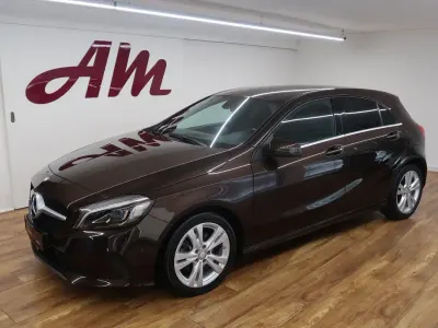 Gebraucht Mercedes A200 136 PS (100 kW) 2015 Braun Limousine