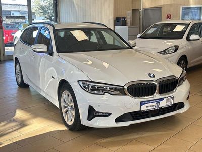 BMW 320e