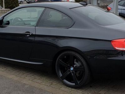 gebraucht BMW 320 i Coupe