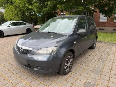 Gebraucht Mazda 2 75 PS (55 kW) 2007 Grau Kleinwagen