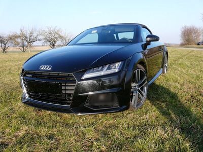 gebraucht Audi TT Roadster (Cabrio) 8S 2.0 TFSI Schwarz nur 34TKm