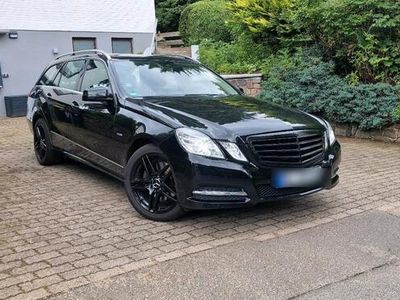 Mercedes E300