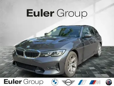 Gebraucht BMW 318 Sport Line 150 PS (110 kW) 2020 Grau Kombi