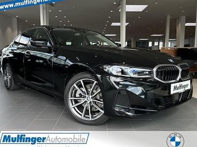 Schwarz Neu 2025 BMW 330e Comfort Edition Limousine | 57.588 € (Guter Preis)