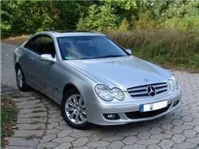 Silber Gebraucht 2005 Mercedes CLK280 Elegance Coupé | 14.999 €
