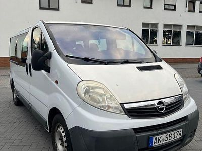 Gebraucht Opel Vivaro 145 PS (106 kW) 2008 Weiß Van / Kleinbus