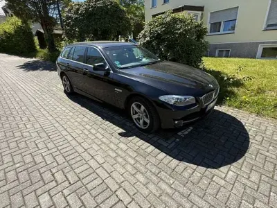 Usata BMW 530 258 CV (189 kW) 2012 Nero Station wagon