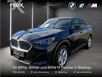 Neu BMW X2 156 PS (114 kW) 2026 Schwarz (schwarz uni) SUV