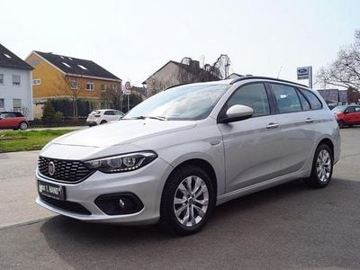 Gebraucht Fiat Tipo Lounge 120 PS (88 kW) 2017 Silber Kombi