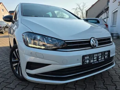 Gebraucht VW Golf IQ Drive 116 PS (85 kW) 2020 Weiß Van / Kleinbus