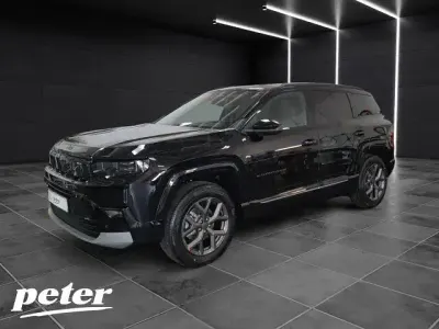 Neu Jeep Compass 144 PS (105 kW) 2026 Vulcano black SUV