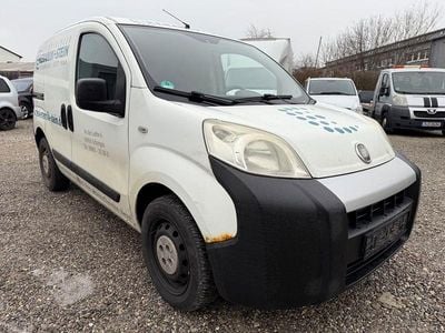 Gebraucht Fiat Fiorino Basis 73 PS (53 kW) 2012 Weiß Van / Kleinbus