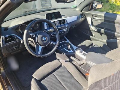 Gebraucht BMW 218 M Sport 136 PS (100 kW) 2019 Grau Cabrio