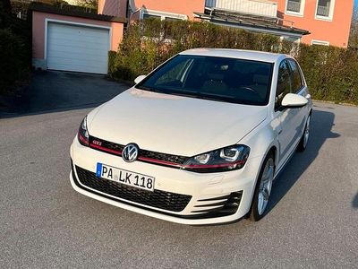 Gebraucht VW Golf VII GTI 230 PS (169 kW) 2016 Weiß Limousine