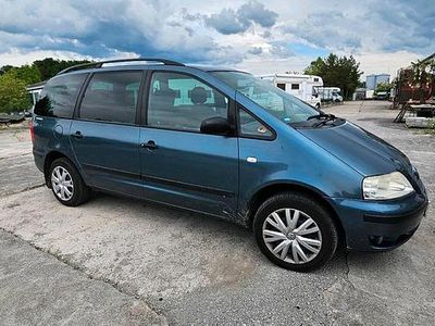 VW Sharan