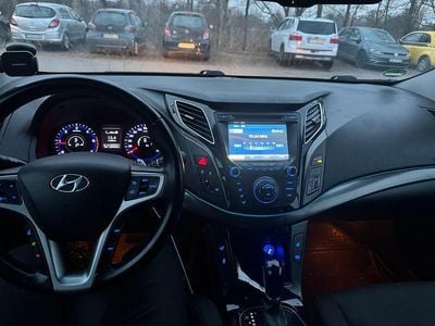 Gebraucht Hyundai i40 136 PS (100 kW) 2014 Schwarz Kombi