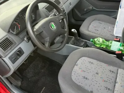 Gebraucht Skoda Fabia 2000 Rot Limousine