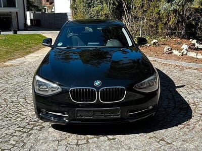 Gebraucht BMW 116 Sport Line 136 PS (100 kW) 2013 Schwarz Kleinwagen