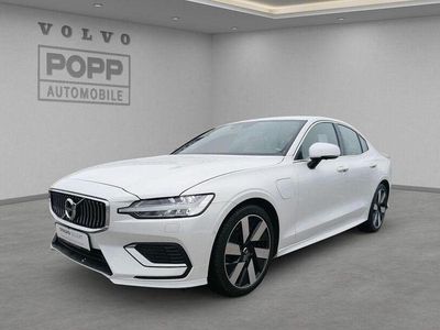 Gebraucht Volvo S60 Inscription 390 PS (286 kW) 2020 Crystal white / metallic Limousine