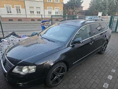 Schwarz Gebraucht 2008 VW Passat Kombi | 1.800 € (Guter Preis)