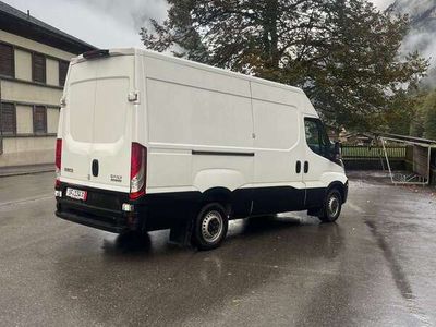 gebraucht Iveco Daily 33 S 12A8