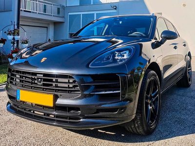 Porsche Macan S