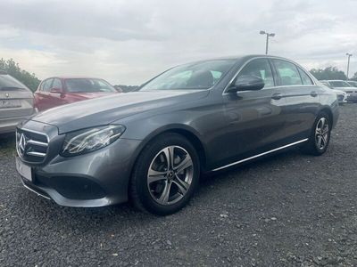 Mercedes E200