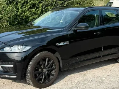 Gebraucht Jaguar F-Pace R-Sport 300 PS (220 kW) 2017 Schwarz SUV