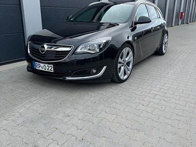 Schwarz Gebraucht 2013 Opel Insignia Business Kombi | 6.200 € (Guter Preis)