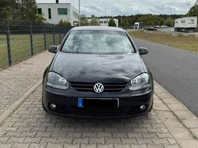 Używany VW Golf V 80 KM (58 kW) 2004 Czarny Hatchback