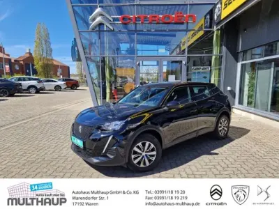 Usata Peugeot 2008 Active 101 CV (74 kW) 2022 Nero SUV