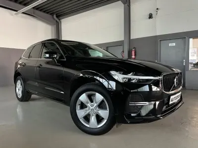 Gebraucht Volvo XC60 Core 197 PS (144 kW) 2023 Schwarz SUV