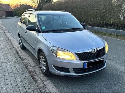 Gebraucht Skoda Fabia 69 PS (50 kW) 2014 Silber Kombi