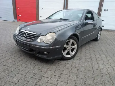 Gebraucht Mercedes CL200 163 PS (119 kW) 2006 Grau Coupé