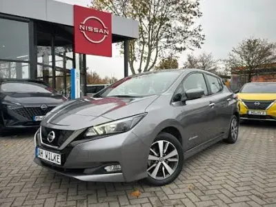 Gebraucht Nissan Leaf Acenta 110 kW (150 PS) 2020 Grau Kleinwagen