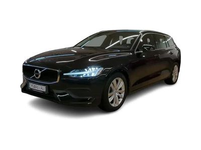 Gebraucht Volvo V60 Momentum 150 PS (110 kW) 2020 Schwarz Kombi
