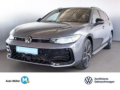 Second-hand VW Passat R-line 272 CP (200 kW) 2025 Gri Break